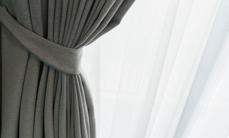 最適なカーテンの選び方とインテリアへの効果的な活用法