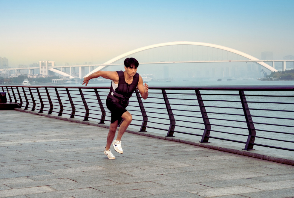 スポーツ用品 – – AIFY